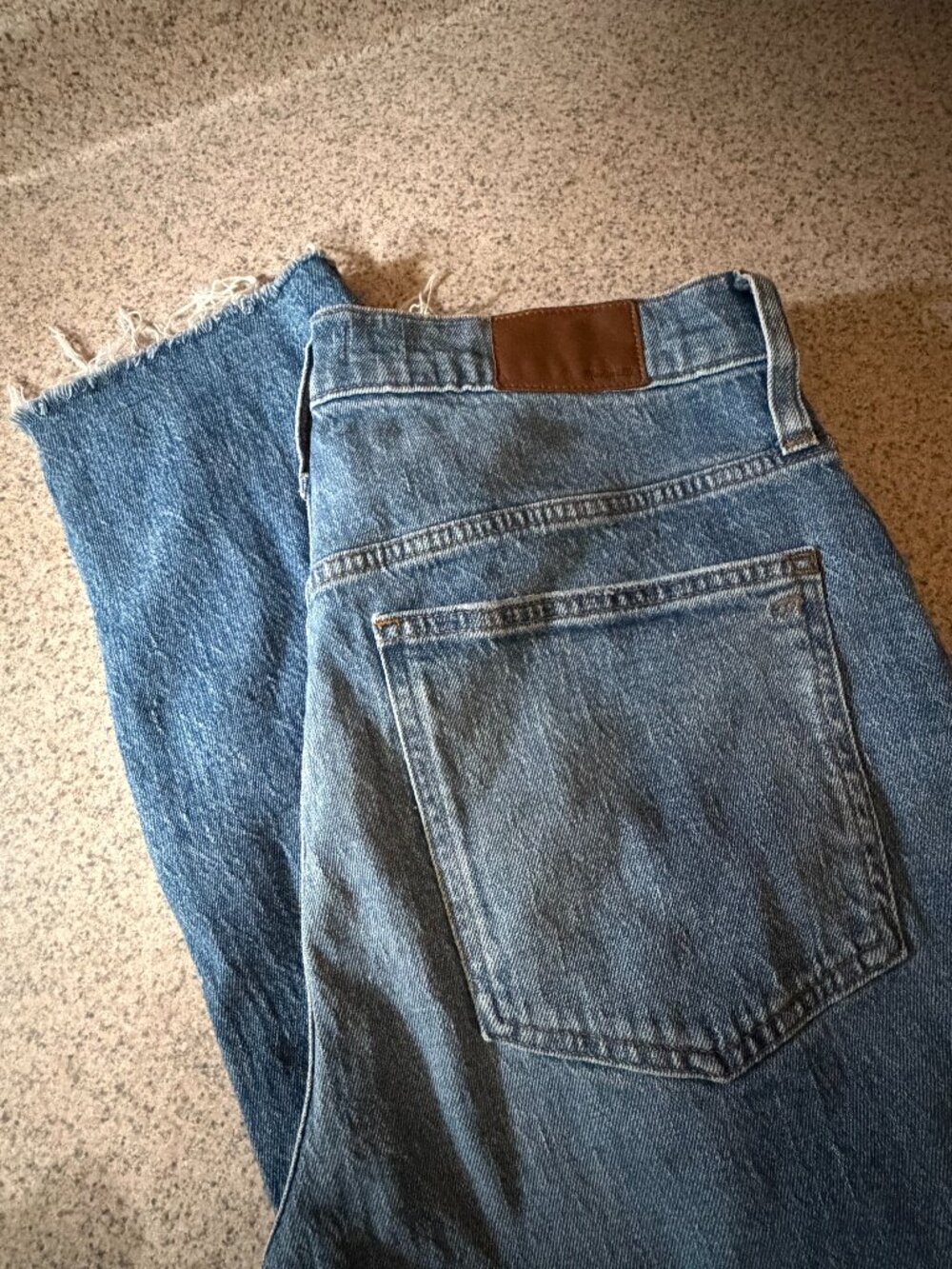 Madewell "The Perfect Vintage" Women's Straight Leg Raw Hem Jeans - Size 31